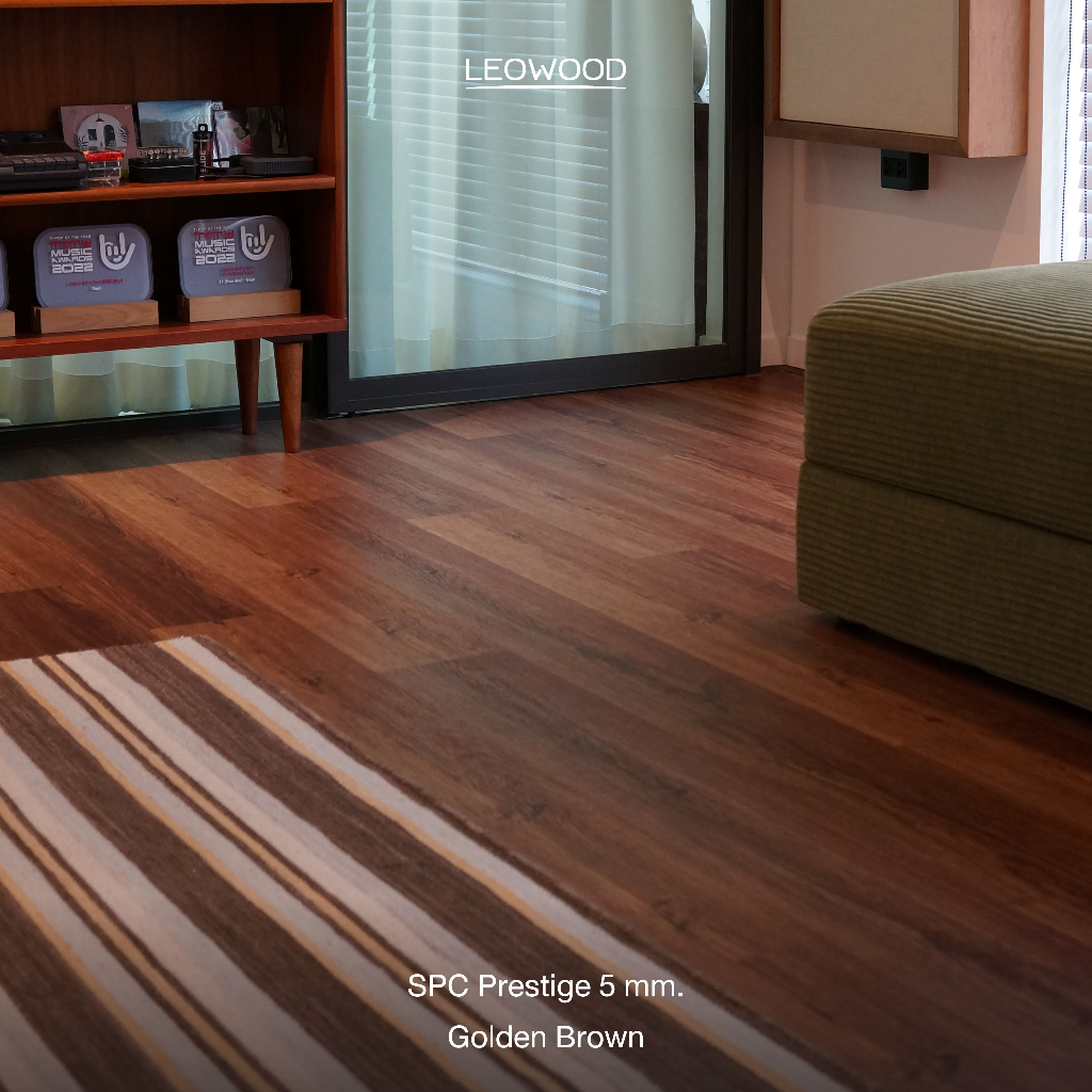 ไม้พื้น SPC พร้อมติดตั้ง รุ่น Prestige ปูตรง - Golden Brown ขนาด 5x183x1,218 มม. (2.67 ตร.ม./กล่อง)